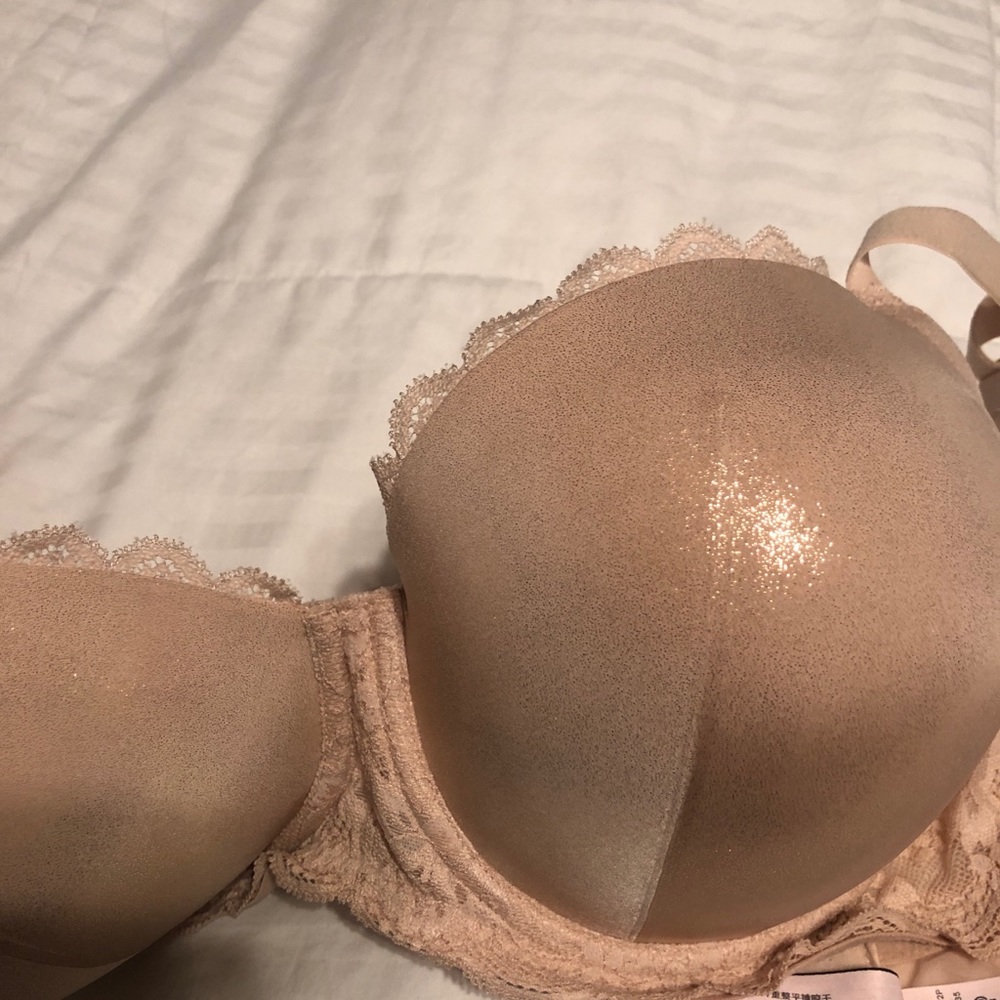 NWOT Victorias Secret bra